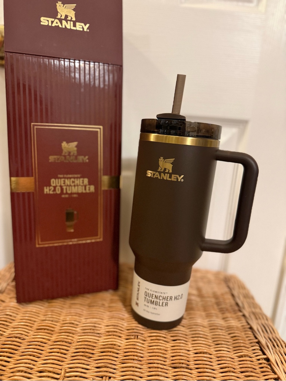 Stanley Chocolate Gold Flowstate Quencher 40oz Tumbler - LIMITED EDITION